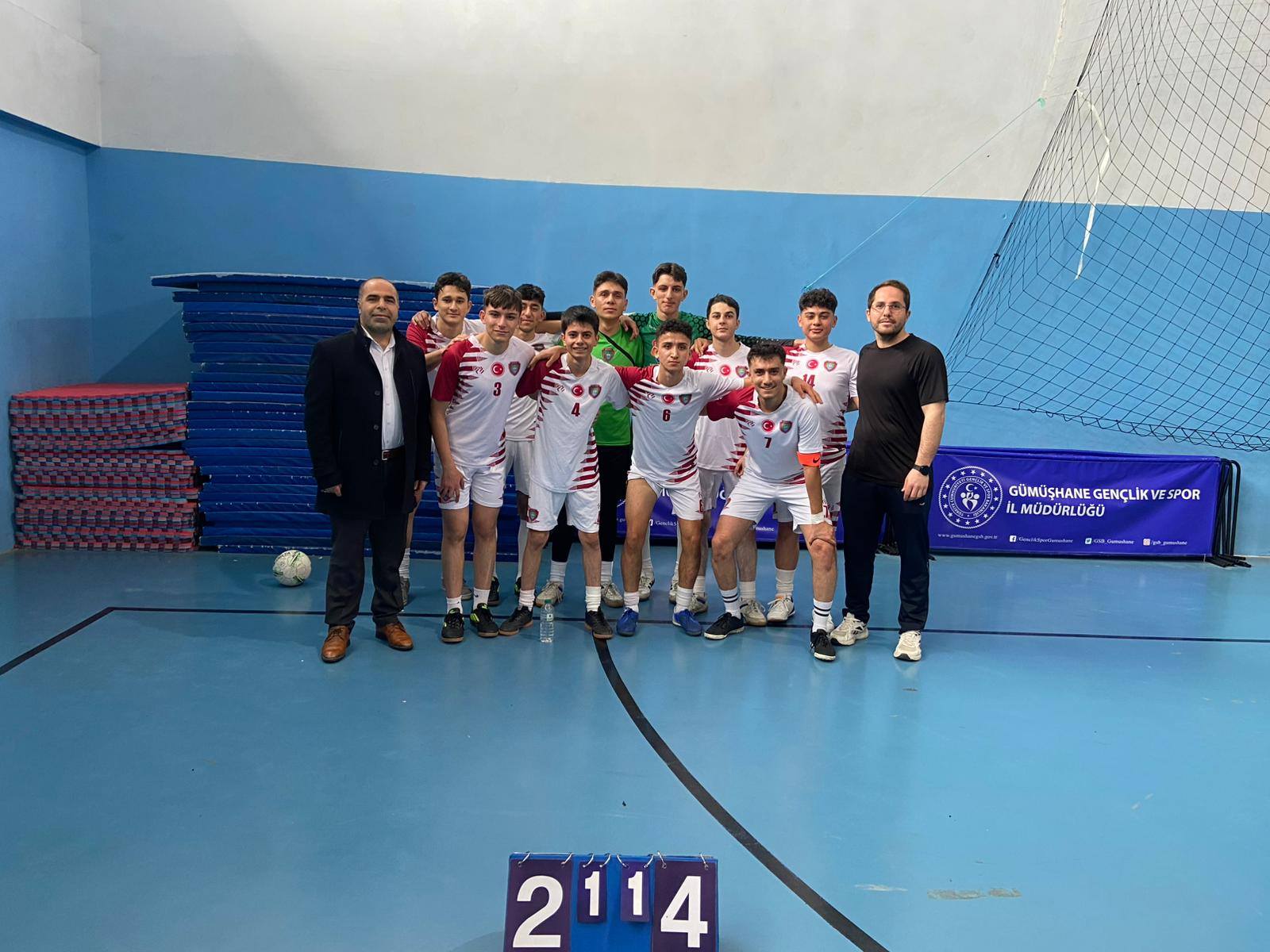 Kelkit'te Spor Rüzgarı: Bir Liseden İki Büyük Başarı