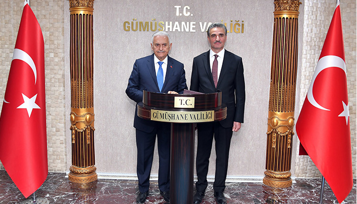 Binali Yıldırım’dan Gümüşhane Valiliğine Ziyaret