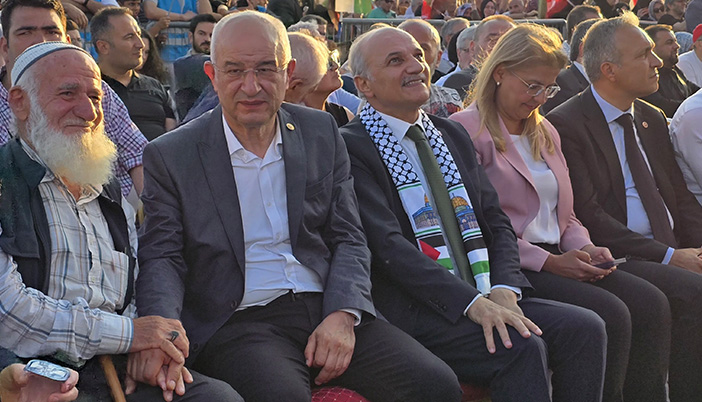 Birol Aydın: “İnsanlık Ayakta” – Gündoğumu