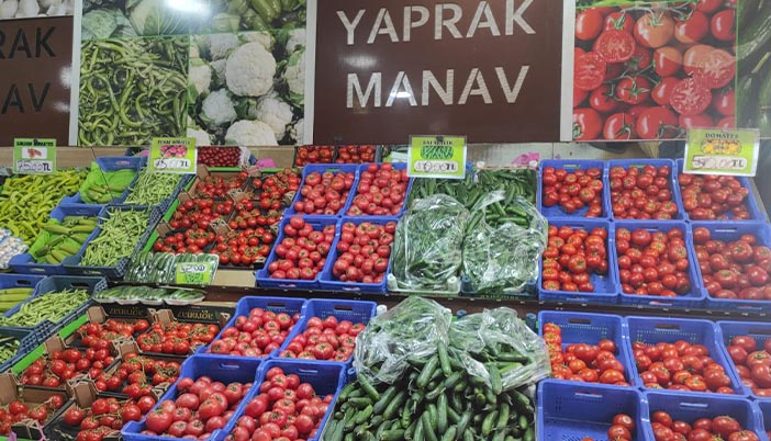 Gümüşhane’de Kiraz El Yakıyor, Esnaf Fiyatlara Tepkili