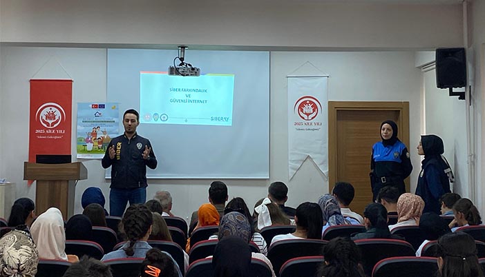 Gümüşhane’de Akran Zorbalığına Karşı Eğitim