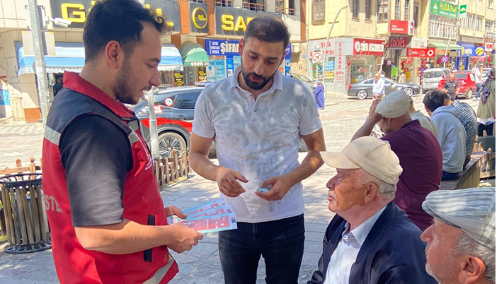 Gümüşhane’de Koruyucu Aileye Şenlikli Destek