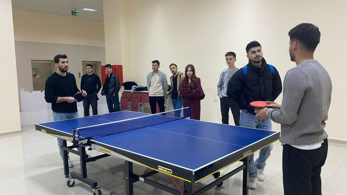 İŞKUR Gençlik Programı Kapsamında Ödüllü Masa Tenisi Turnuvası Düzenlendi