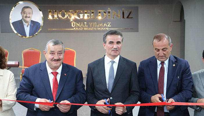 Şair Dilaver Cebeci Kültür Salonu Açıldı