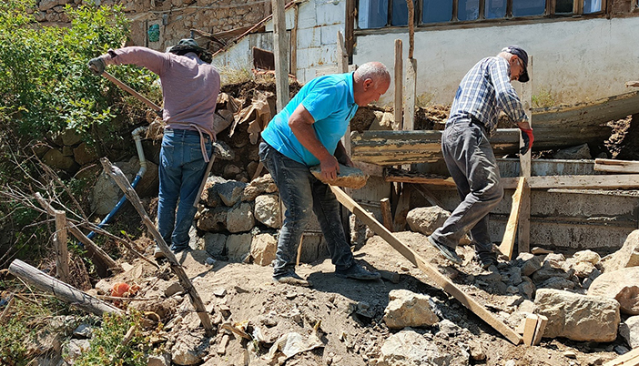 Arılı Köyü’nde İmece Yeniden Hayat Buluyor