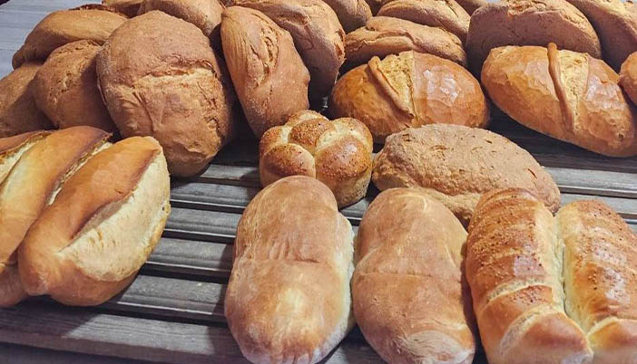 Fırıncılar Zam Bekliyor: “Maliyet Arttı, Ekmeği Zararına Satıyoruz”