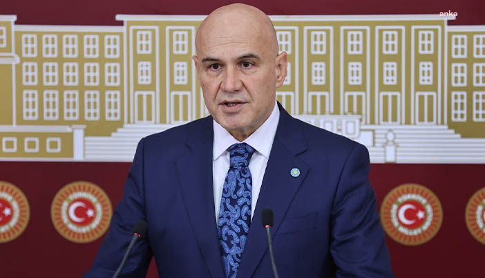 Siyasette Nezaket Ayrıntısı: Katılamadı, Mesaj Gönderdi