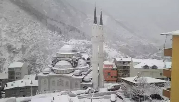 Kürtün’de 1967 Kışı: Kar Altında Okula Giden Bir Nesil