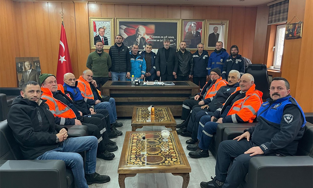 Torul’da Karla Mücadele Ekiplerine Başkan Özdemir’den Teşekkür Mesajı