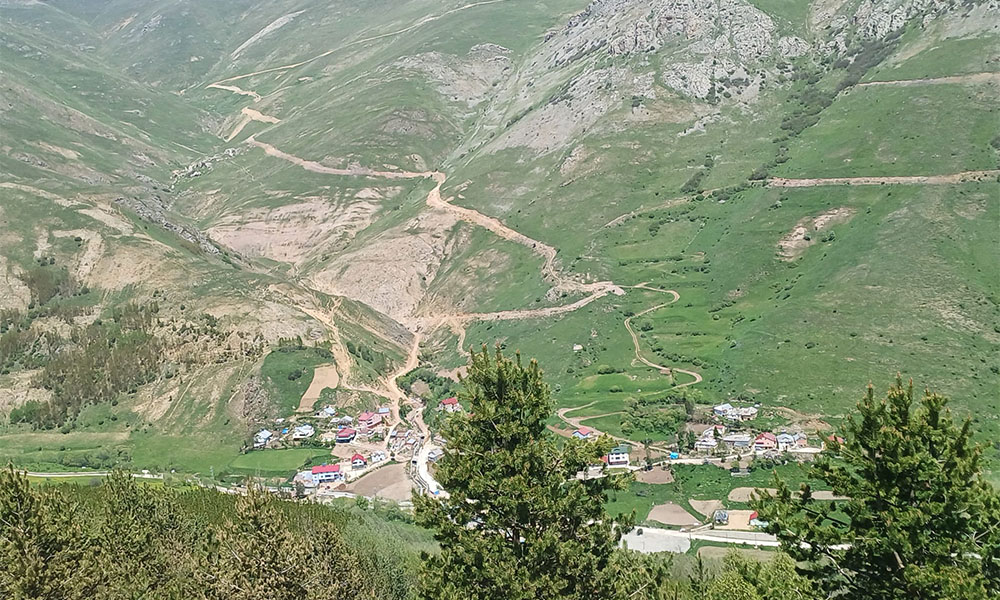 Gümüşhane-Bayburt Havalimanı’na İlçelerden Farklı Tepkiler: Kimler Kullanacak, Kimler Kullanmayacak?