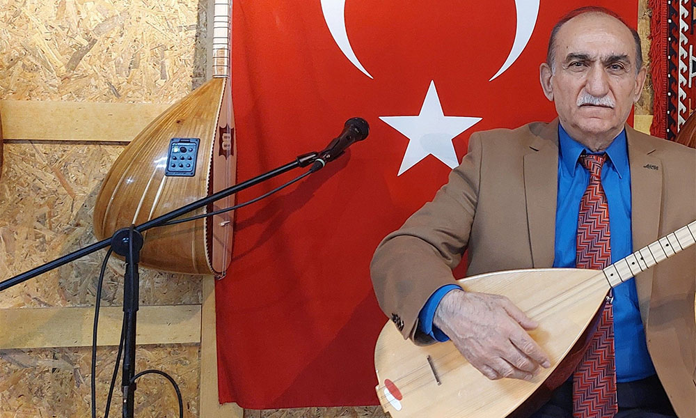 Kelkit’in Kurtuluş Coşkusunda Bir Yıldız Parladı: Aşık Kul Nuri Sahnede