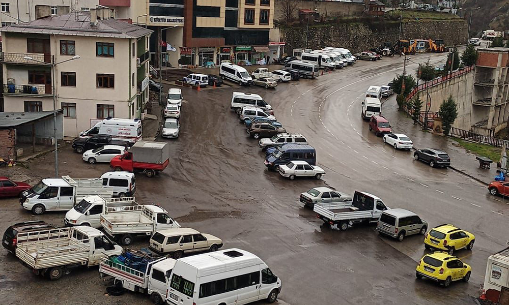 Kürtün’ün Kalkınma Çığlığı: Fabrika Neden Açılmasın, Turizm Neden Gelişmesin?