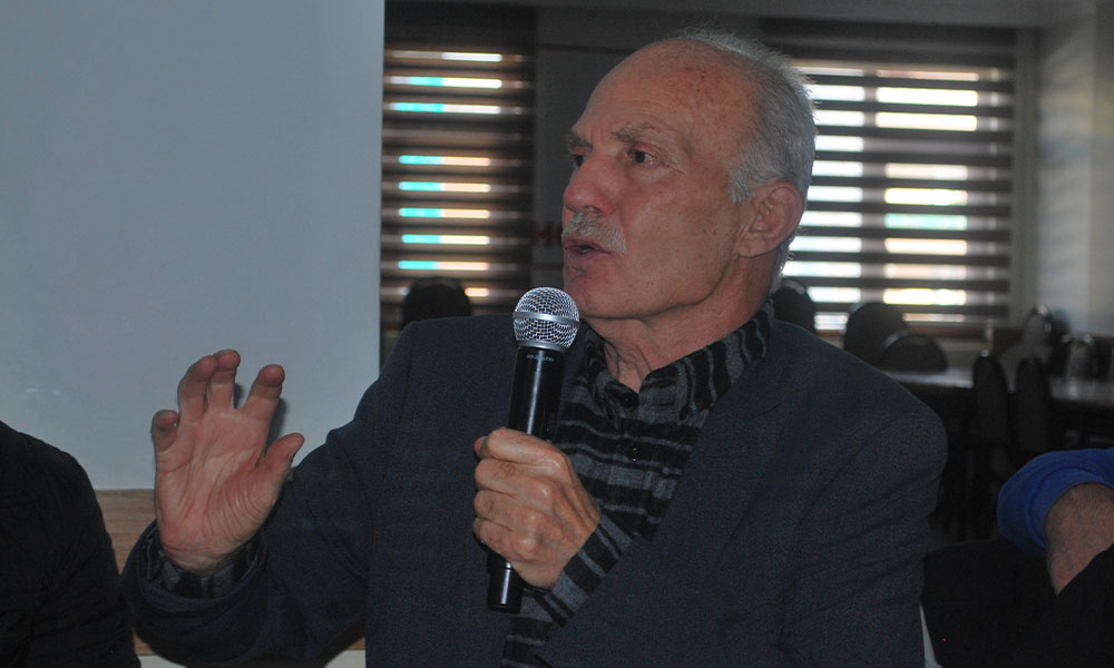 “Annem Bir Gün Yedirir Bir Gün Tuttururdu” Nazmi Amca’dan Sitem: Müslümanlar Neden Ayrıştı?