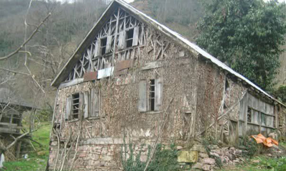 Gümüşhane’nin Sessiz Tanıkları: Dağların Koynunda Saklı Hatıralar