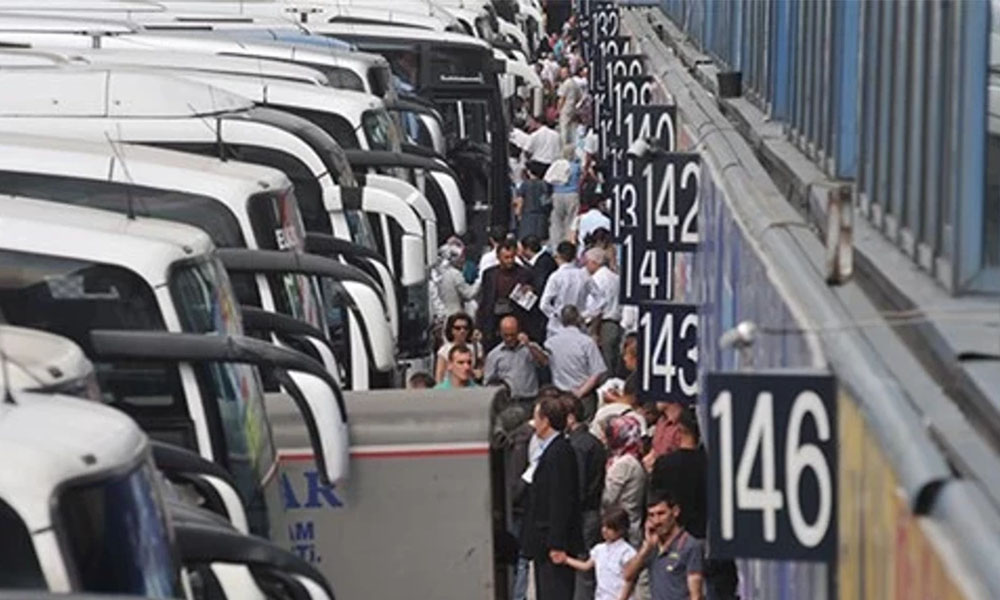 Otobüsçünün Çilesi Bitmiyor: Hem Yolcu Yok Hem de Köprü Parası Can Yakıyor
